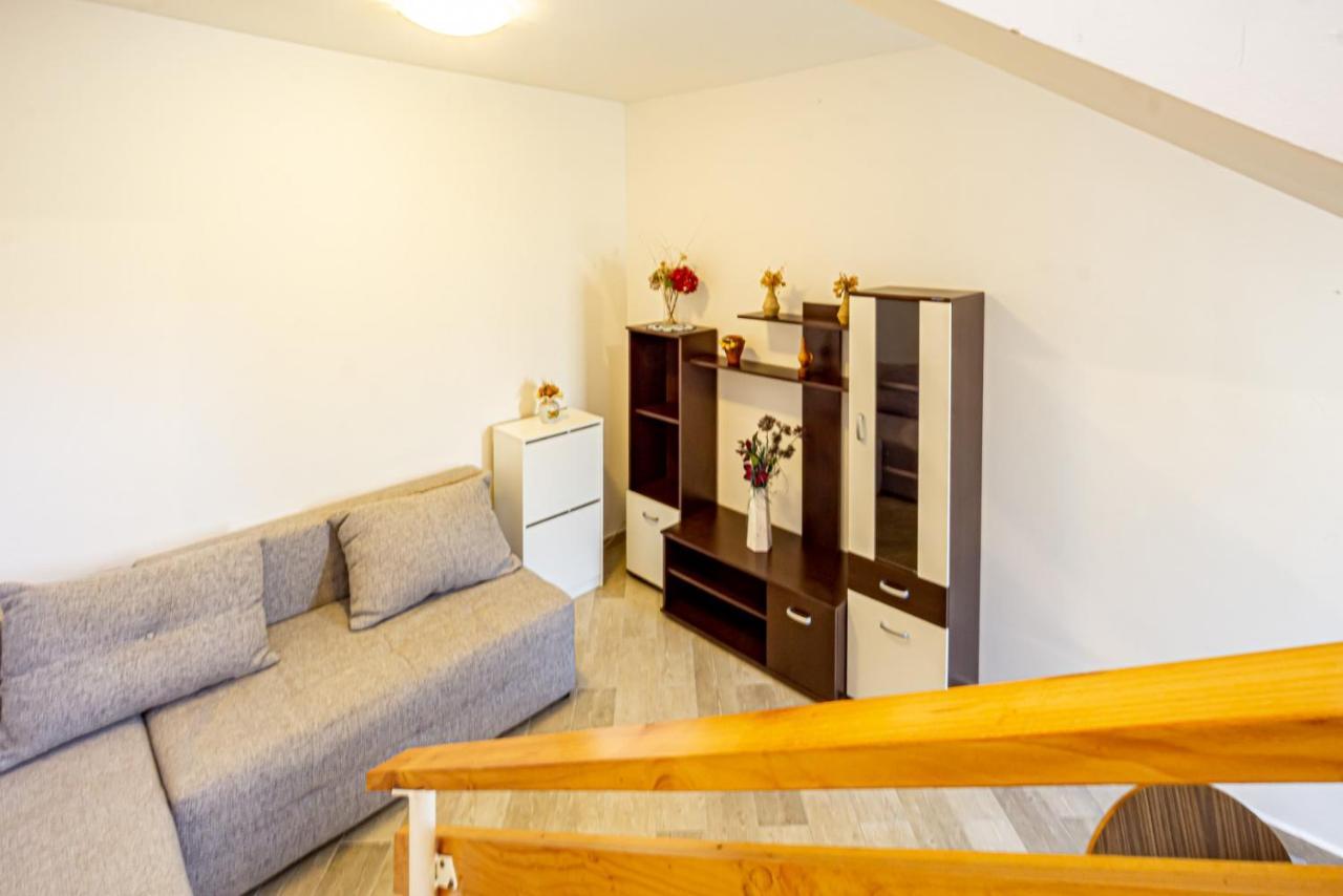 Kob Orog Good Location With Sea Views And Modern Decor Leilighet Metajna Eksteriør bilde